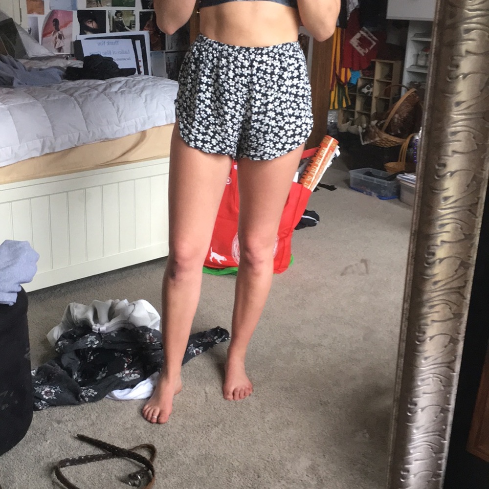 Brandy Melville shorts